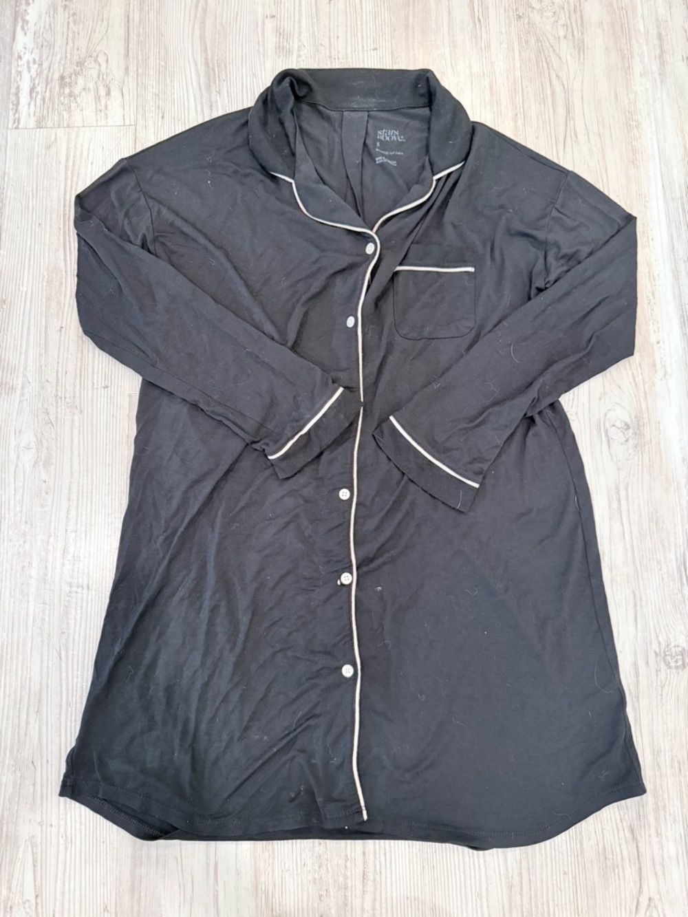 stars above Black Long Sleep Shirt with White Piping